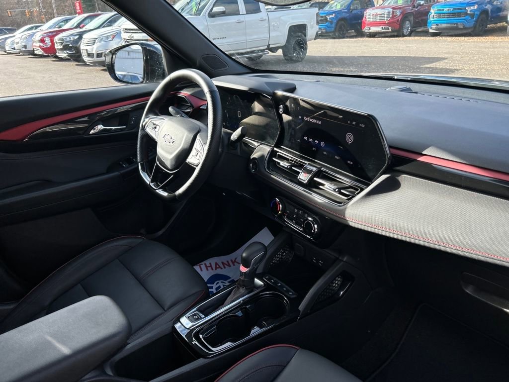 Used 2024 Chevrolet TrailBlazer RS image 14