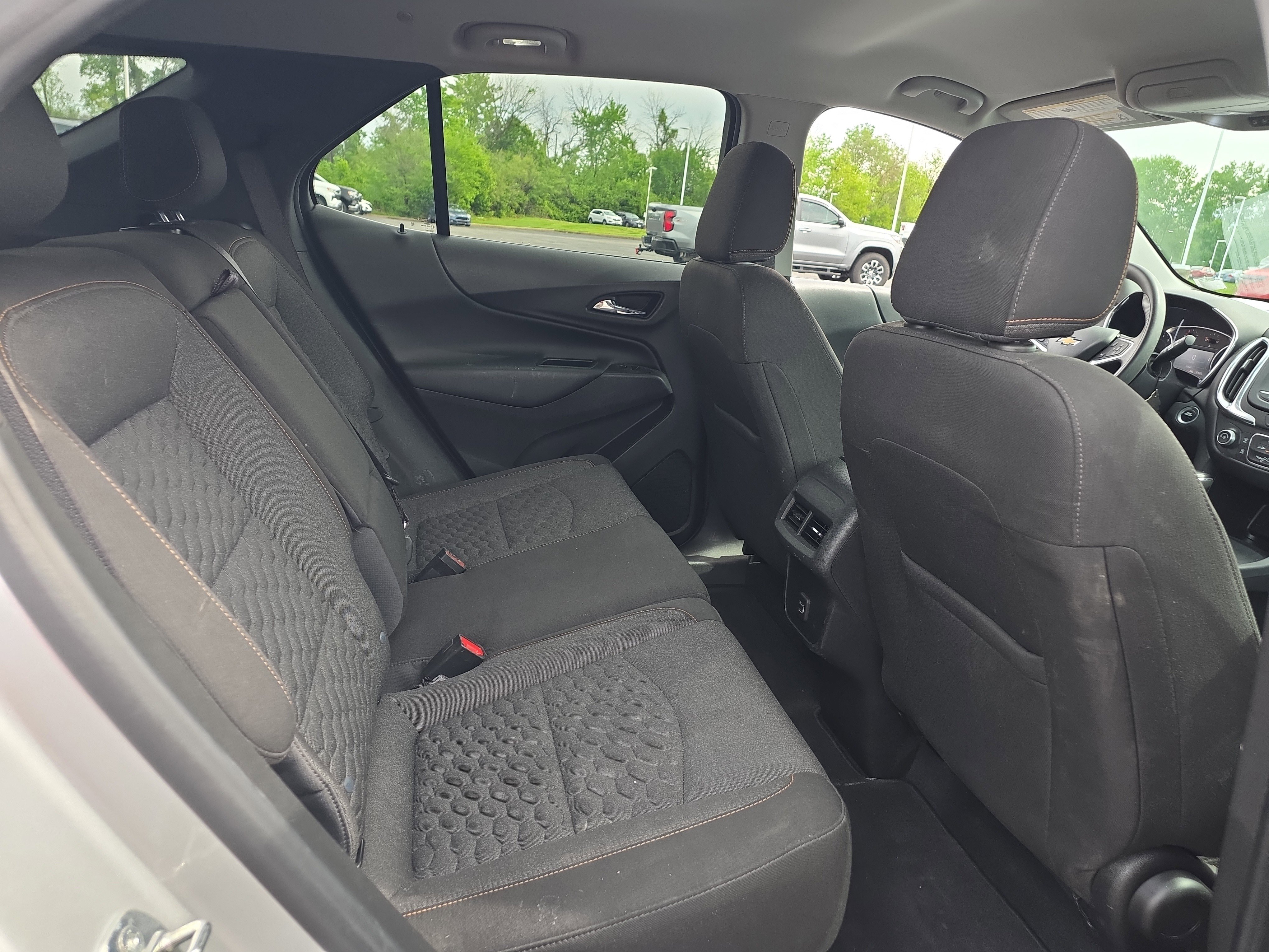 Used 2021 Chevrolet Equinox LT FWD image 10