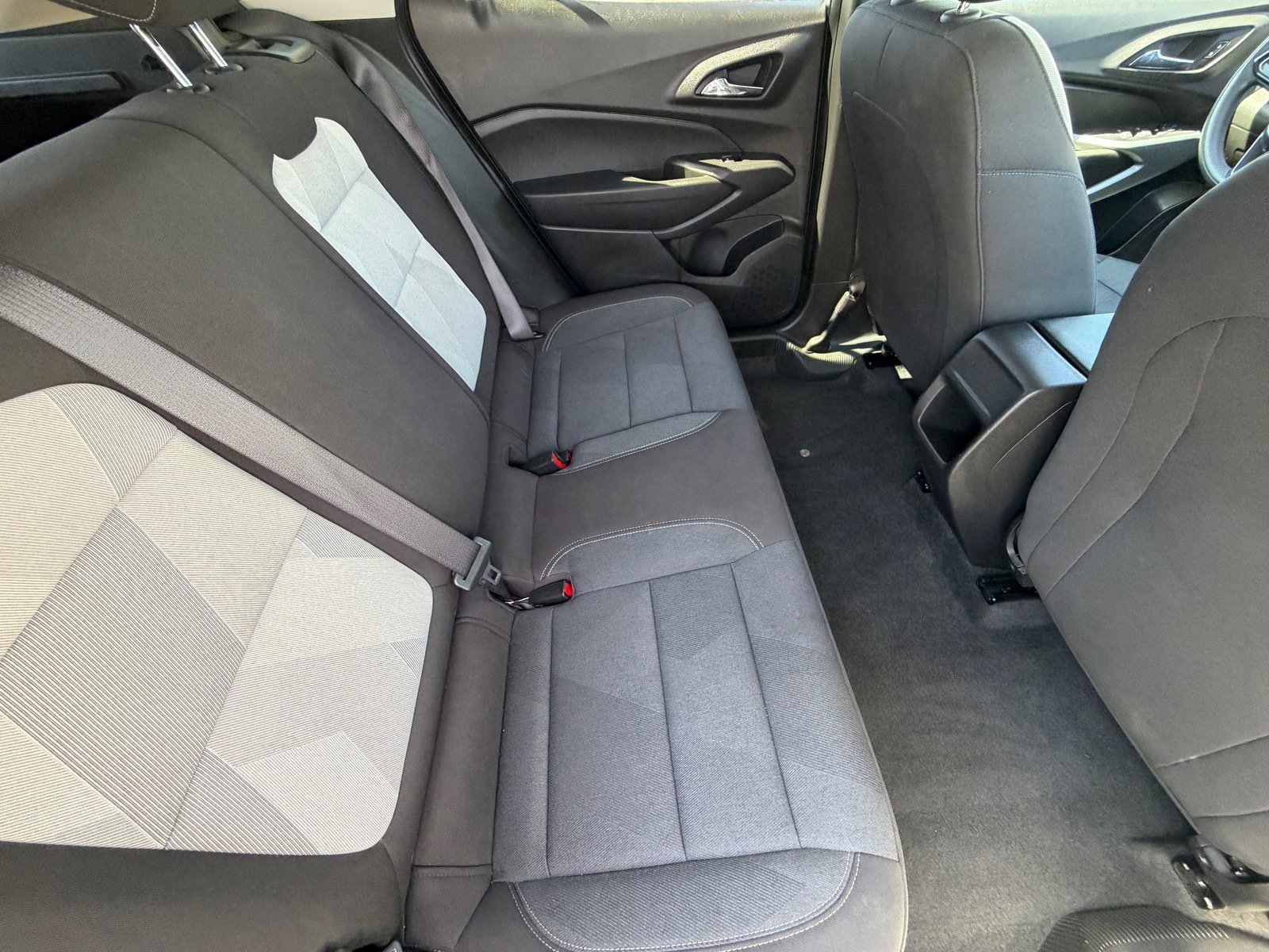 Used 2025 Chevrolet Trax LS image 12