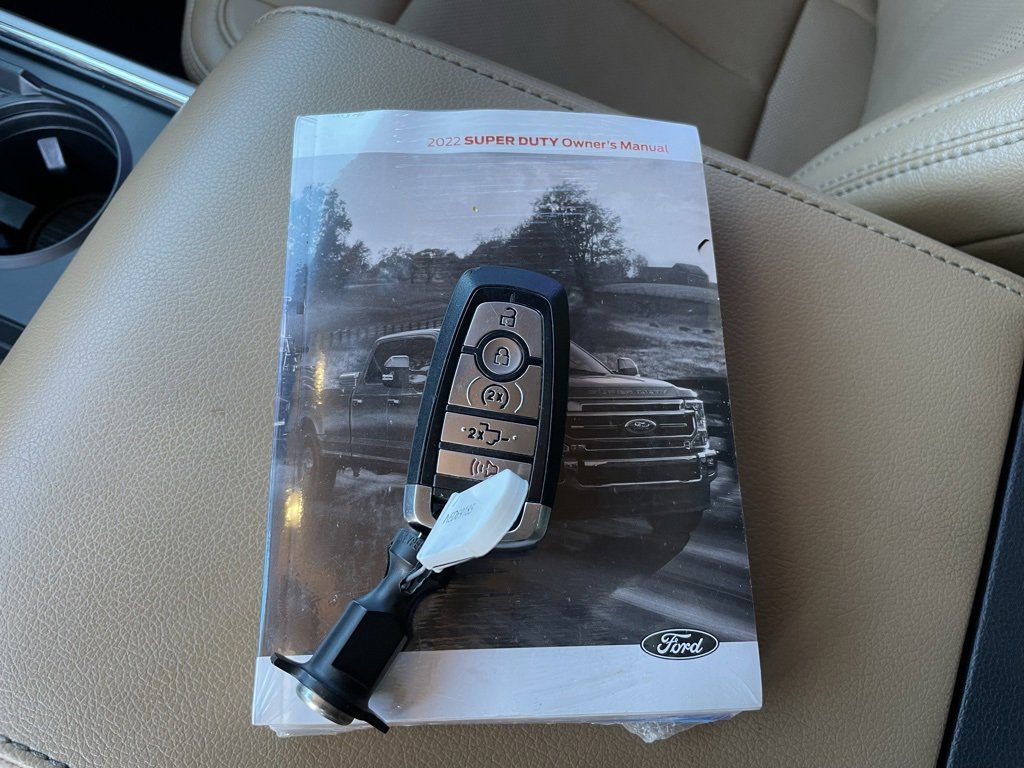 Used 2022 Ford F350 Lariat w/ Lariat Ultimate Package image 46