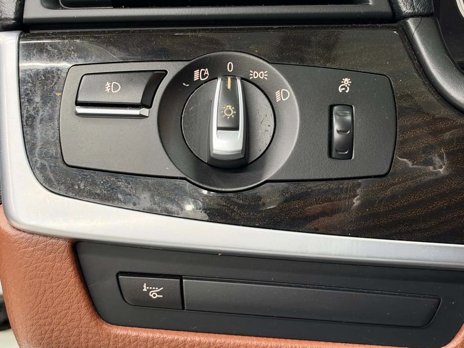 Used 2015 BMW 528i Sedan RWD image 27