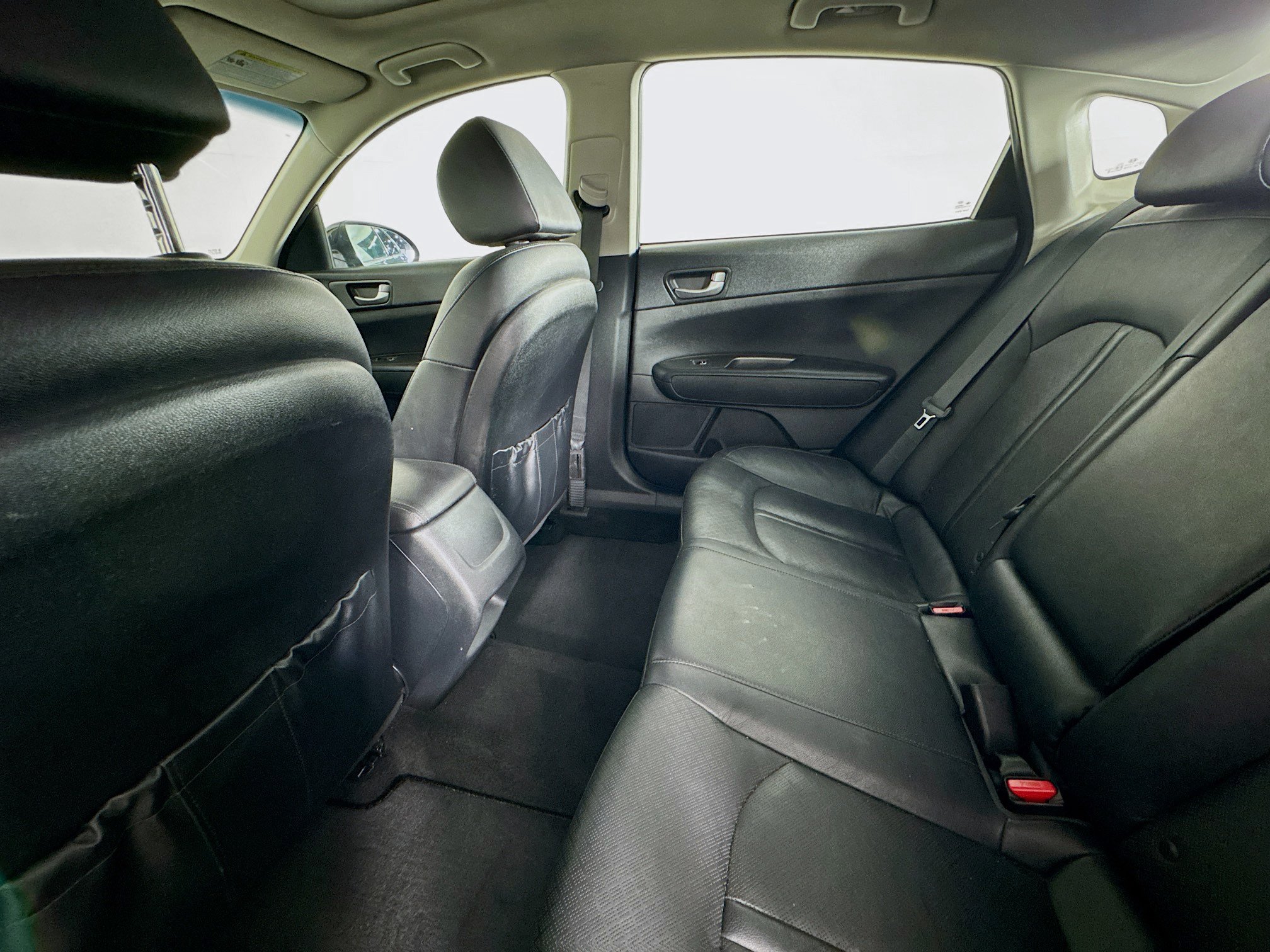 Used 2020 Kia Optima SE FWD image 43