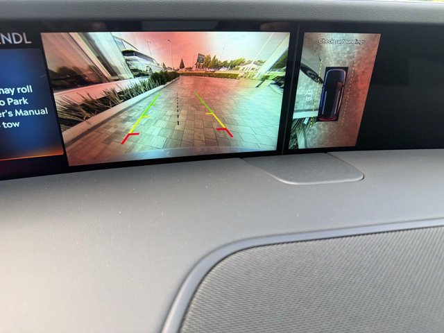 New 2026 Lincoln Nautilus Premier AWD/4WD image 28