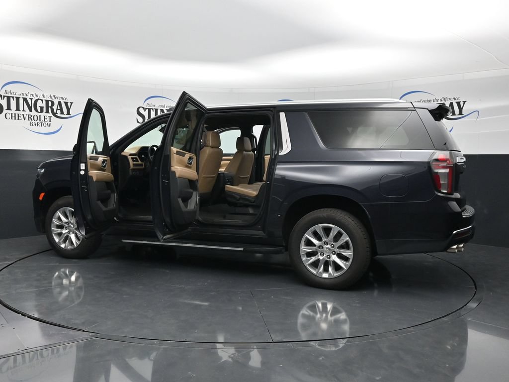 Used 2024 Chevrolet Suburban Premier RWD image 40