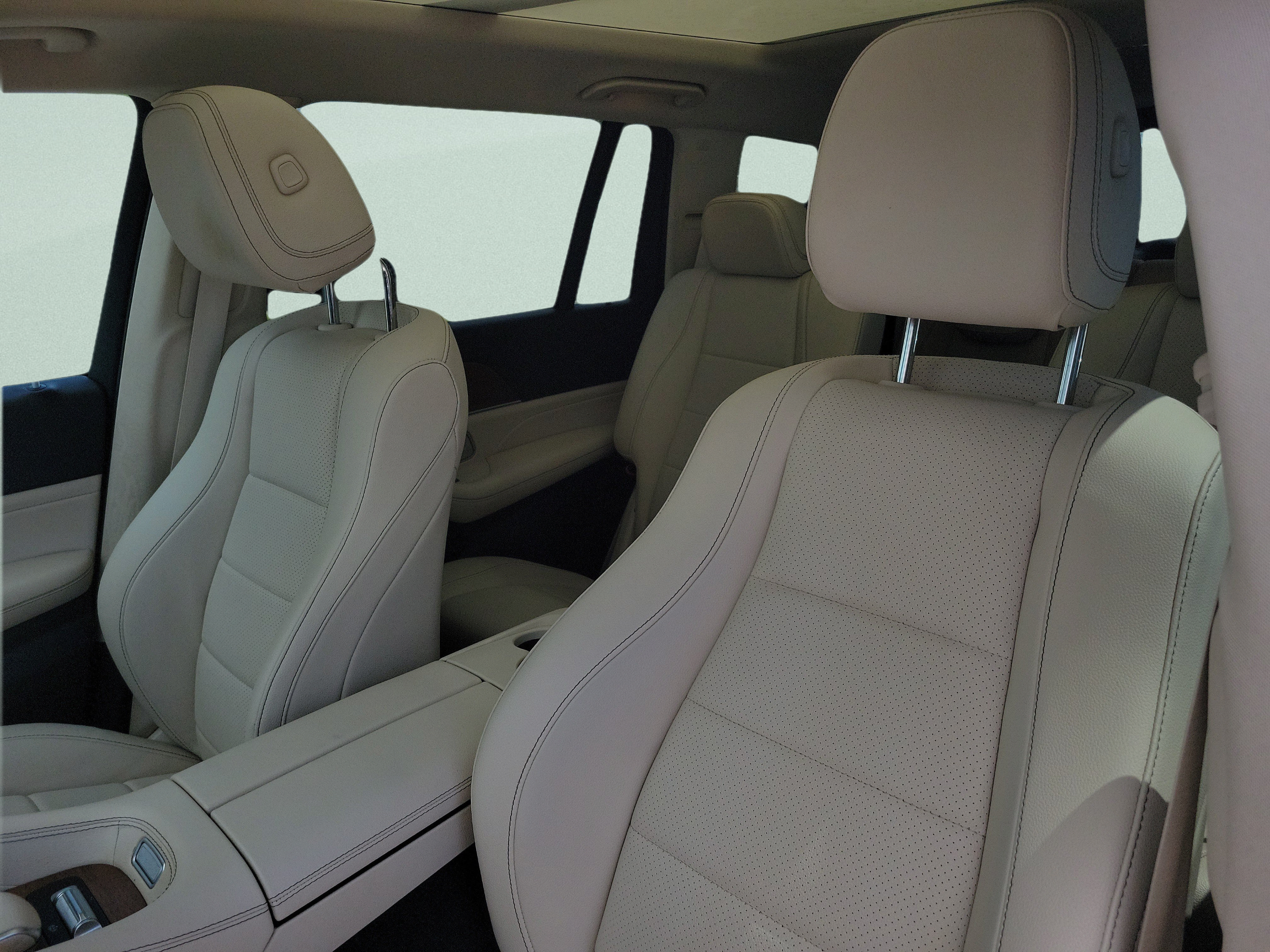 Used 2022 Mercedes-Benz GLS 450 4MATIC image 18