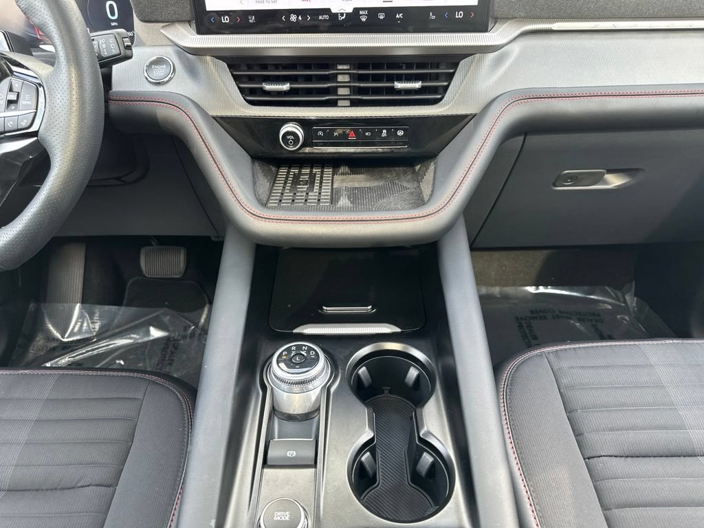 Certified 2025 Ford Explorer ST-Line w/ Premium Package AWD/4WD image 36