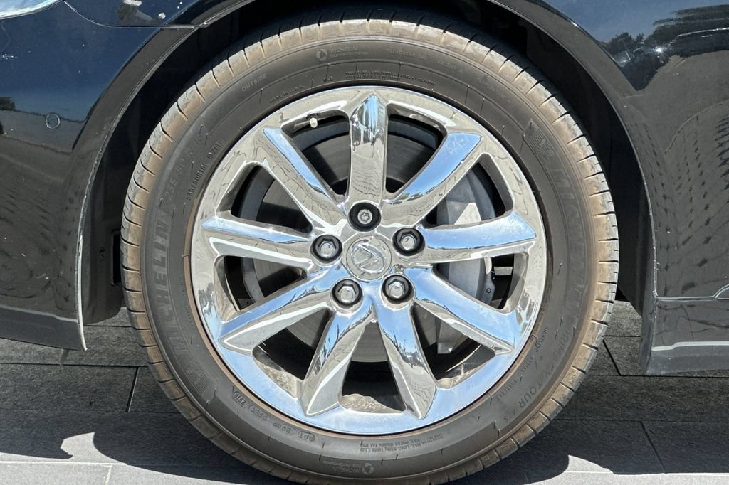 Used 2007 Lexus LS 460 RWD image 32