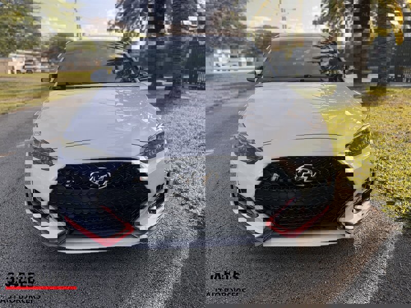 Used 2019 Hyundai Veloster N N image 4