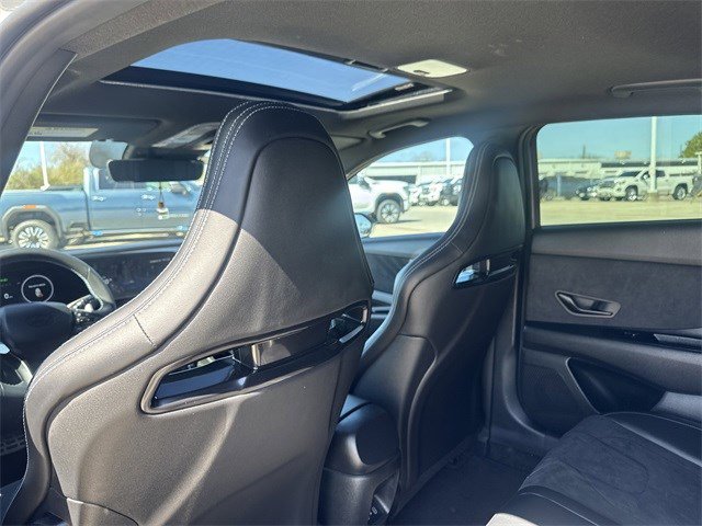 Used 2025 Hyundai Elantra N DCT image 9