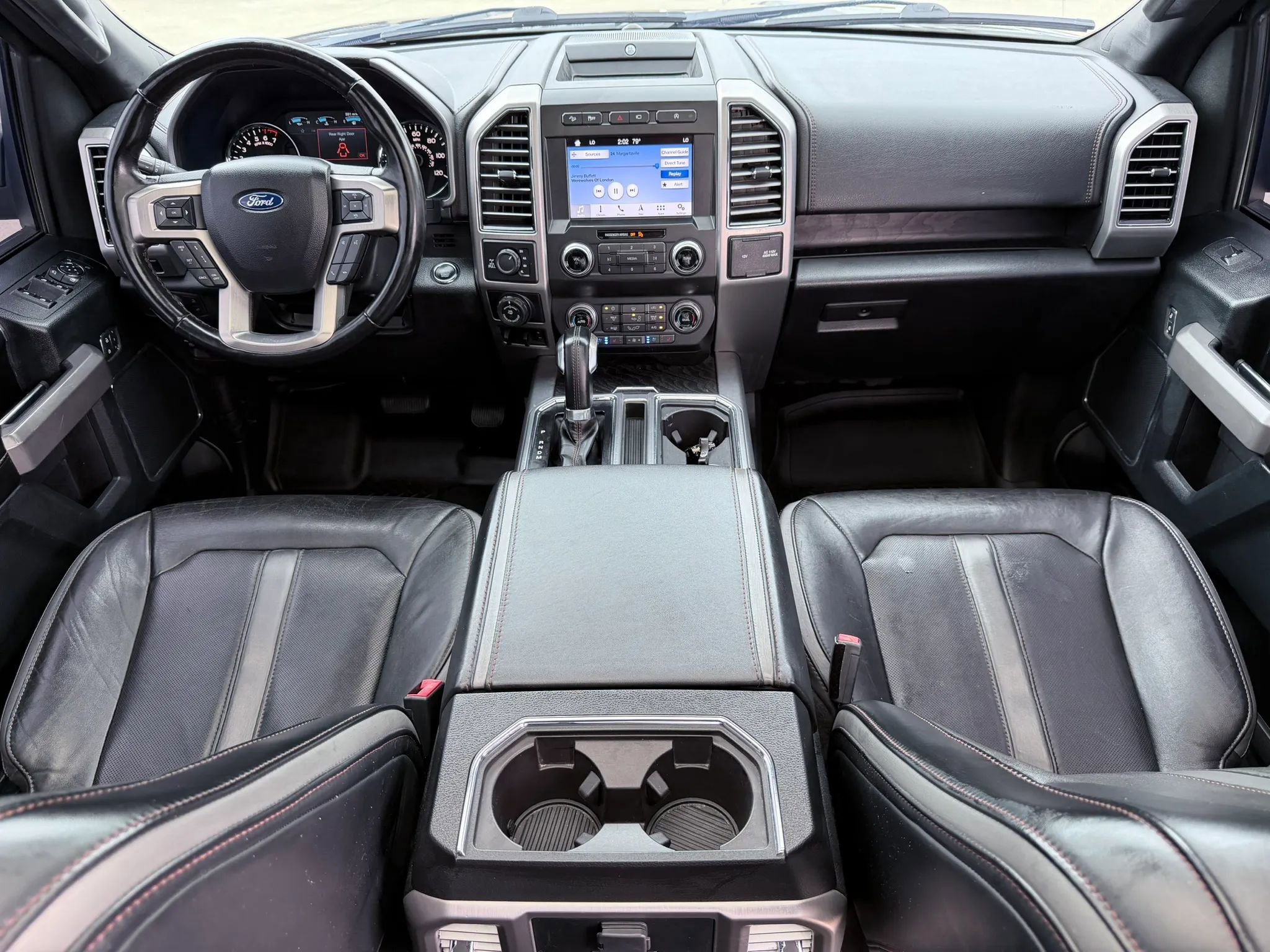 Used 2019 Ford F150 Platinum w/ Equipment Group 701A Luxury image 13