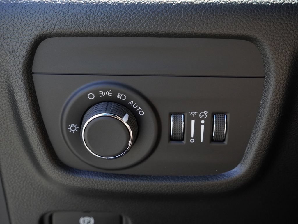 New 2026 Jeep Grand Cherokee Laredo RWD image 13