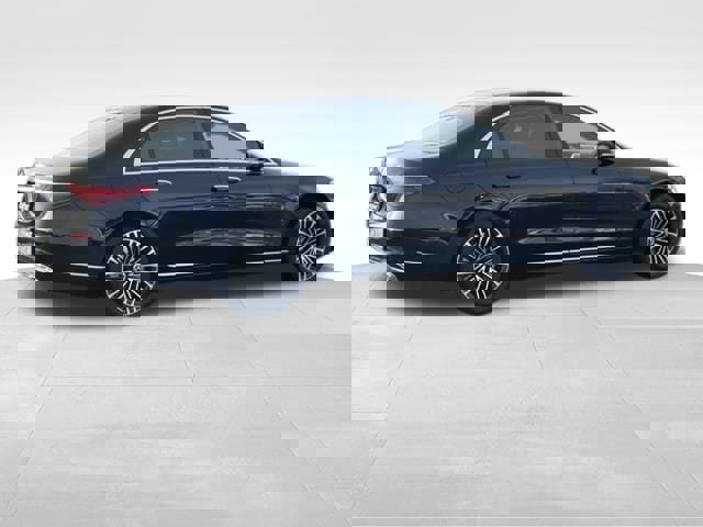 Used 2022 Mercedes-Benz S 580 4MATIC Sedan image 3