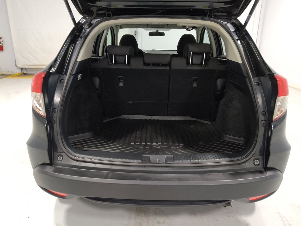Used 2020 Honda HR-V LX image 29