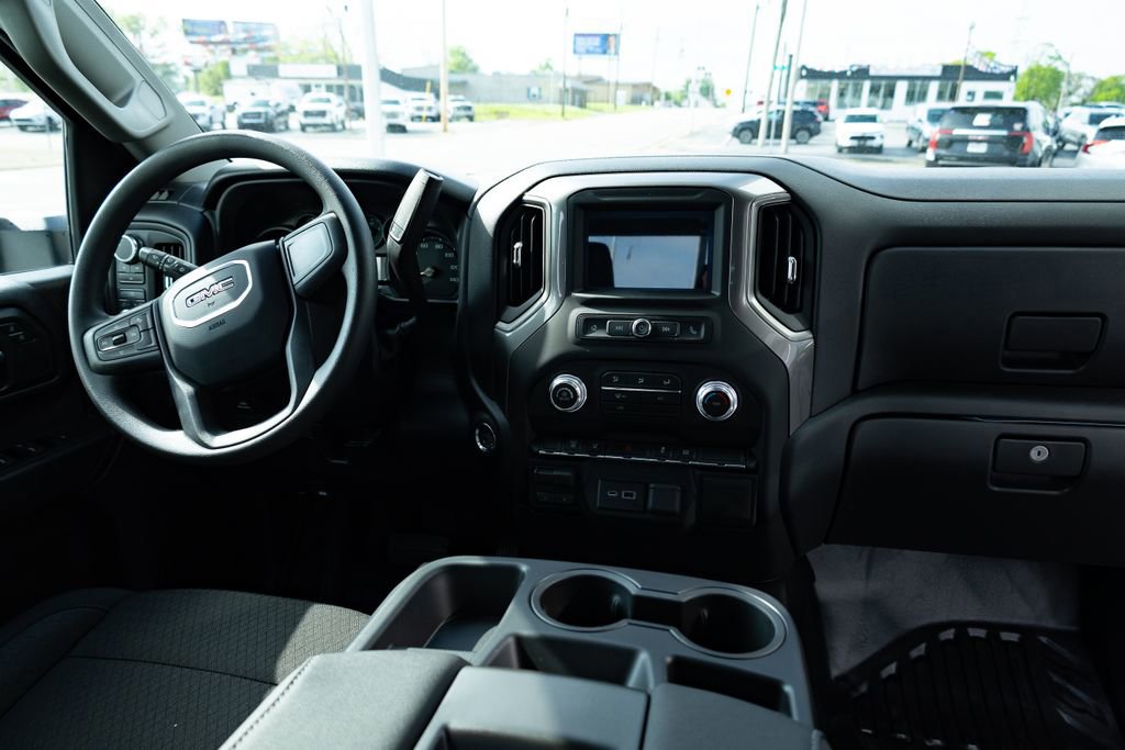 New 2026 GMC Sierra 3500 Pro w/ Snow Plow Prep Package AWD/4WD image 22