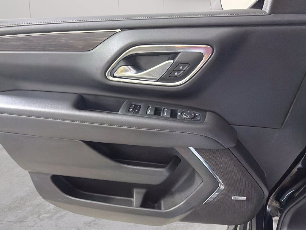 Used 2024 Chevrolet Suburban LT AWD/4WD image 26