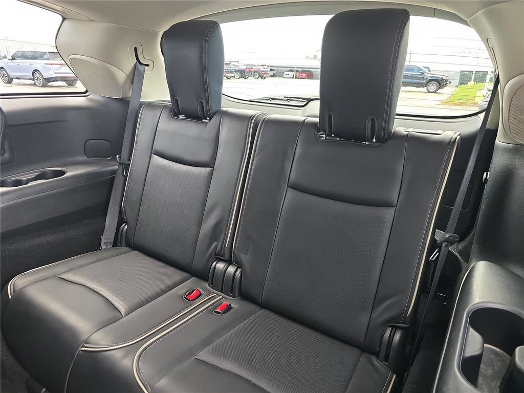 Used 2017 INFINITI QX60 FWD w/ Premium Plus Package image 11