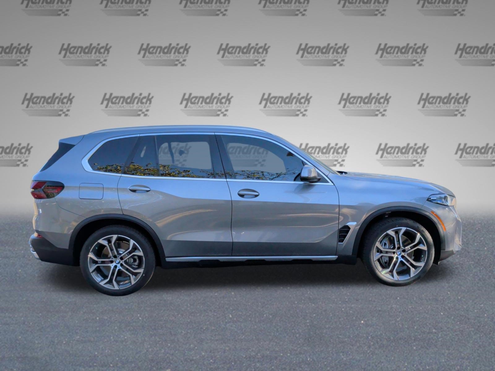 Certified 2026 BMW X5 xDrive50e w/ Climate Comfort Package AWD/4WD image 10