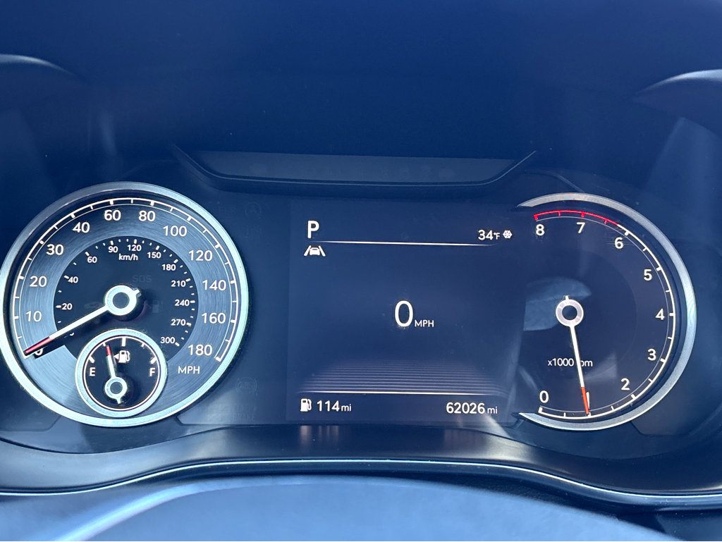 Used 2023 Genesis G70 2.0T w/ Sport Prestige Package image 5
