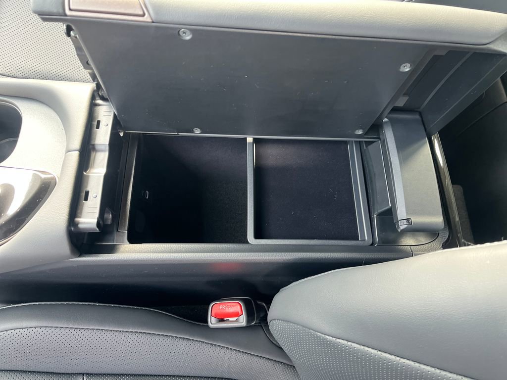 New 2025 Toyota Crown Signia image 26