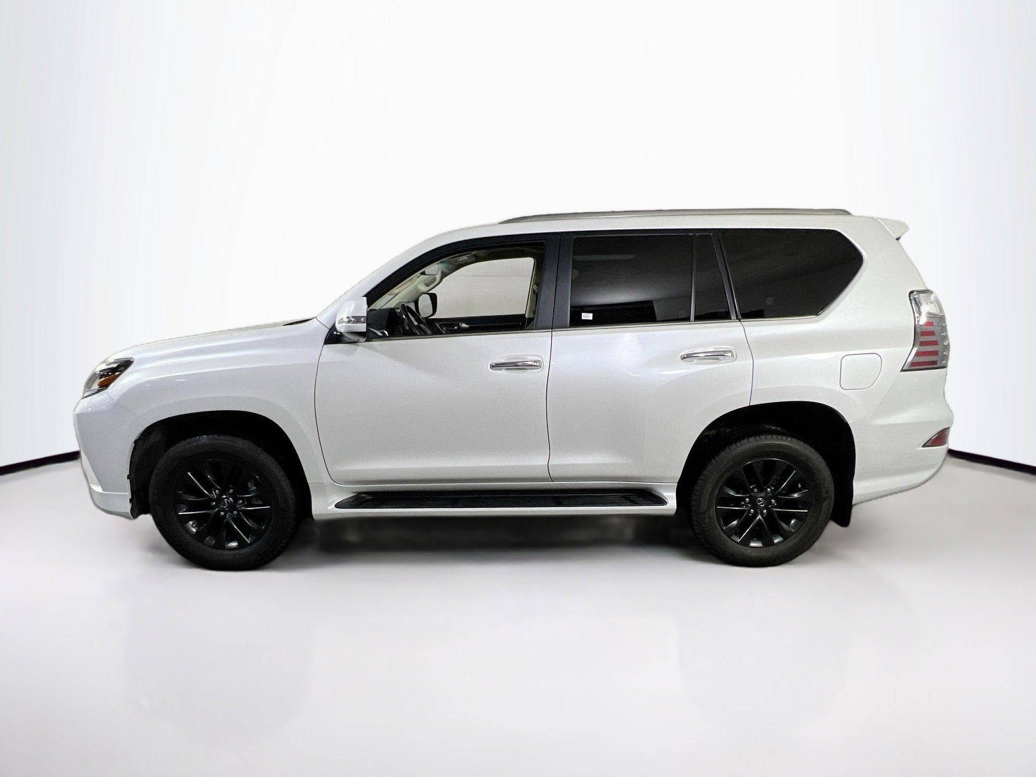 Used 2023 Lexus GX 460 Premium w/ Premium Plus Package image 8