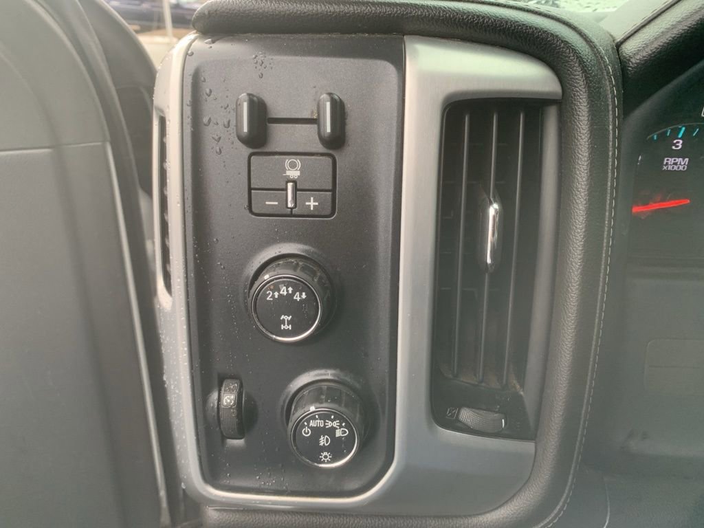 Used 2017 GMC Sierra 2500 SLT image 16