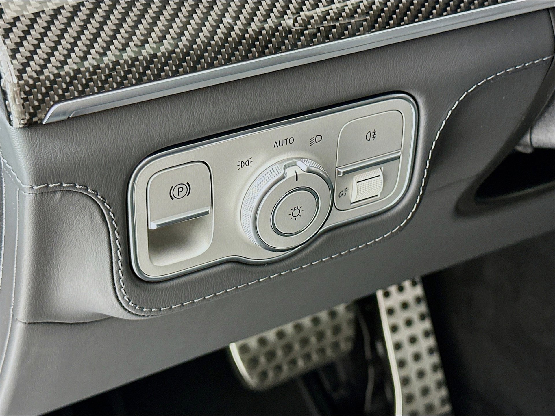 New 2026 Mercedes-Benz GLE 63 AMG S image 11