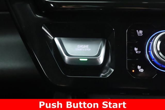 Used 2025 GMC Sierra 1500 AT4 w/ Technology Package AWD/4WD image 24