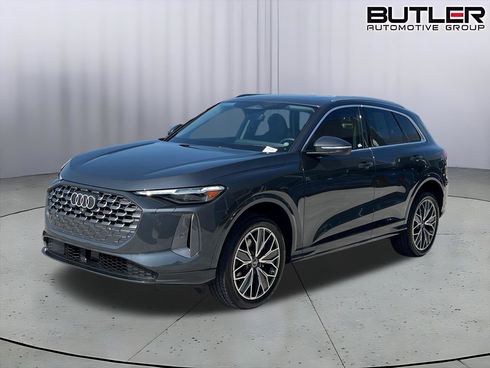Used 2025 Audi Q5 Premium Plus w/ Premium Plus