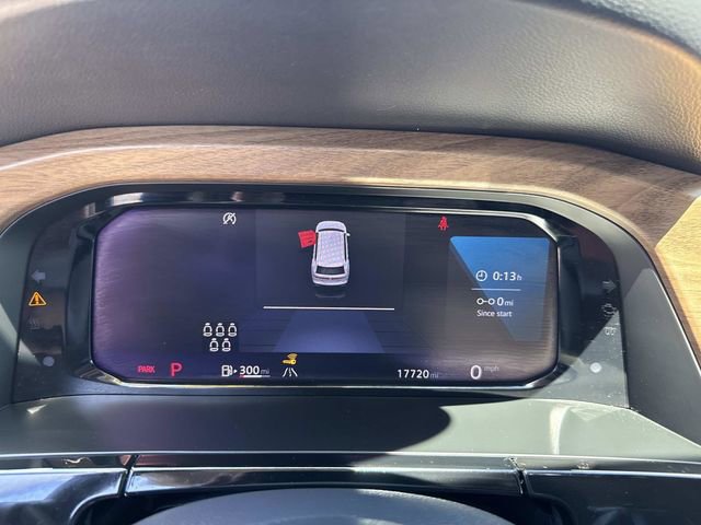 Used 2025 Volkswagen Atlas SE FWD image 29