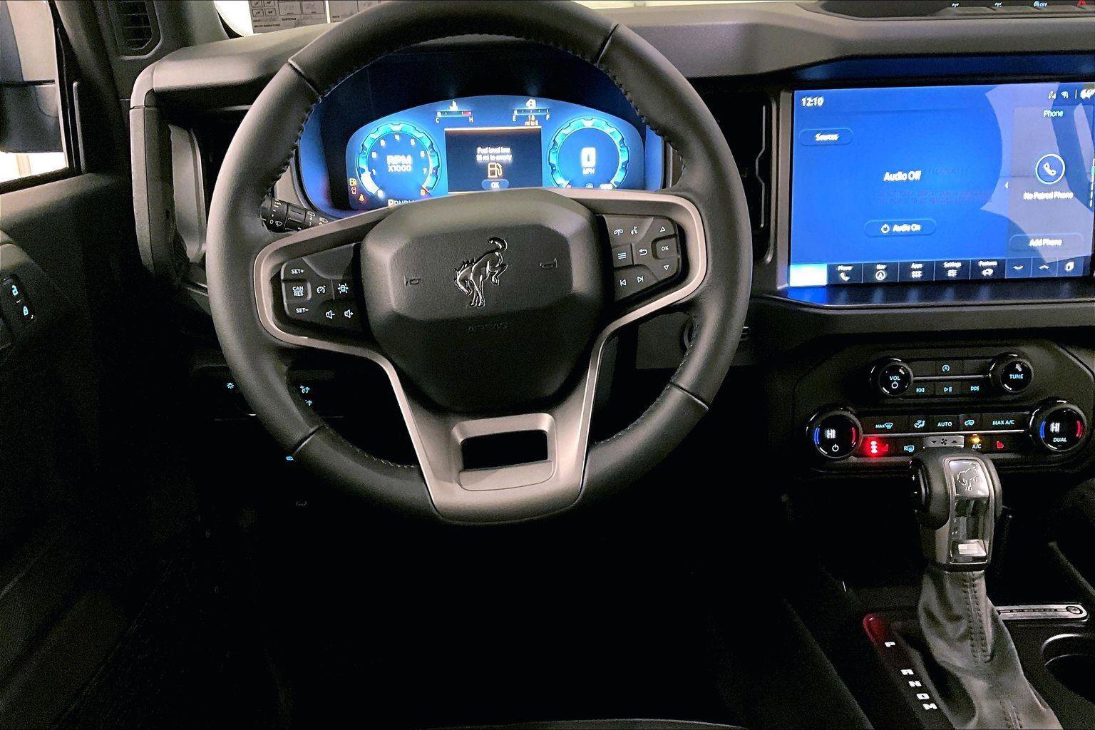 New 2025 Ford Bronco Big Bend w/ Black Diamond Package image 5