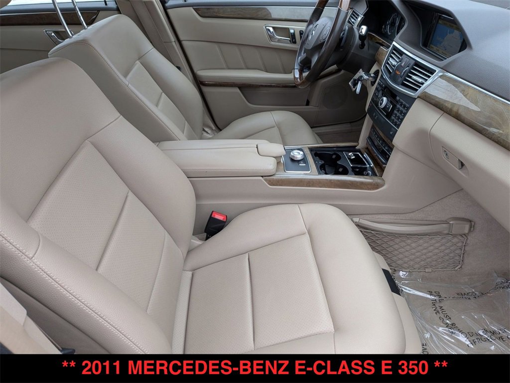 Used 2011 Mercedes-Benz E 350 4MATIC Sedan image 28