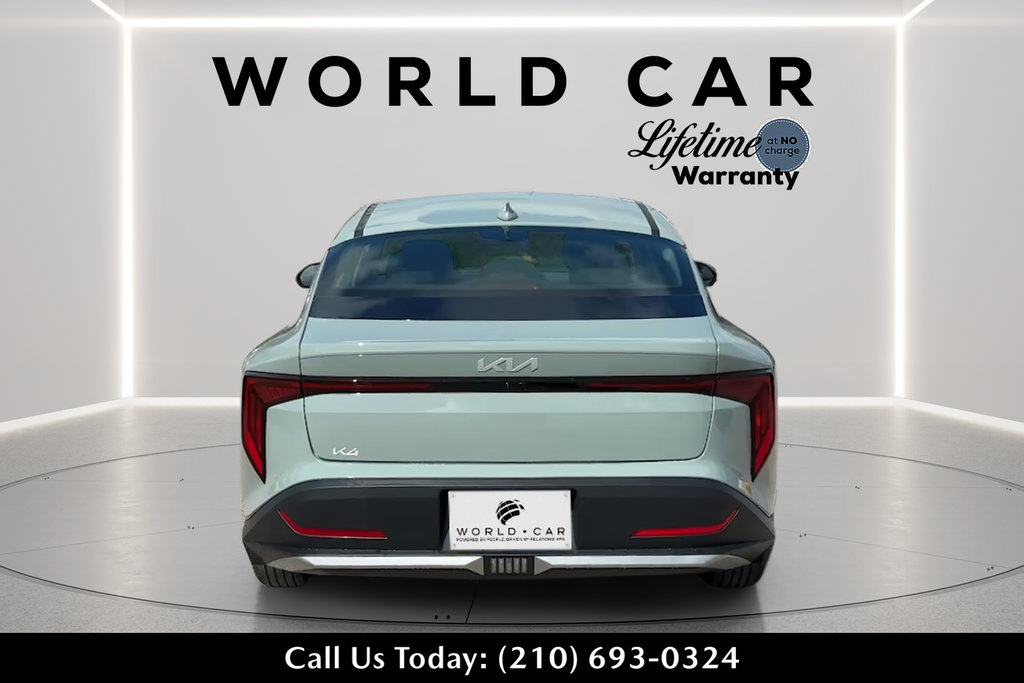 New 2026 Kia K4 FWD image 4