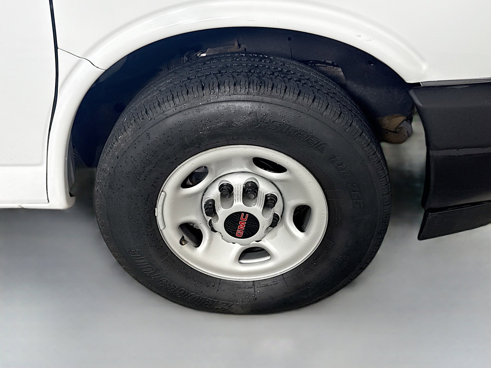 Used 2023 GMC Savana 2500 Work Van w/ Driver Convenience Package image 29