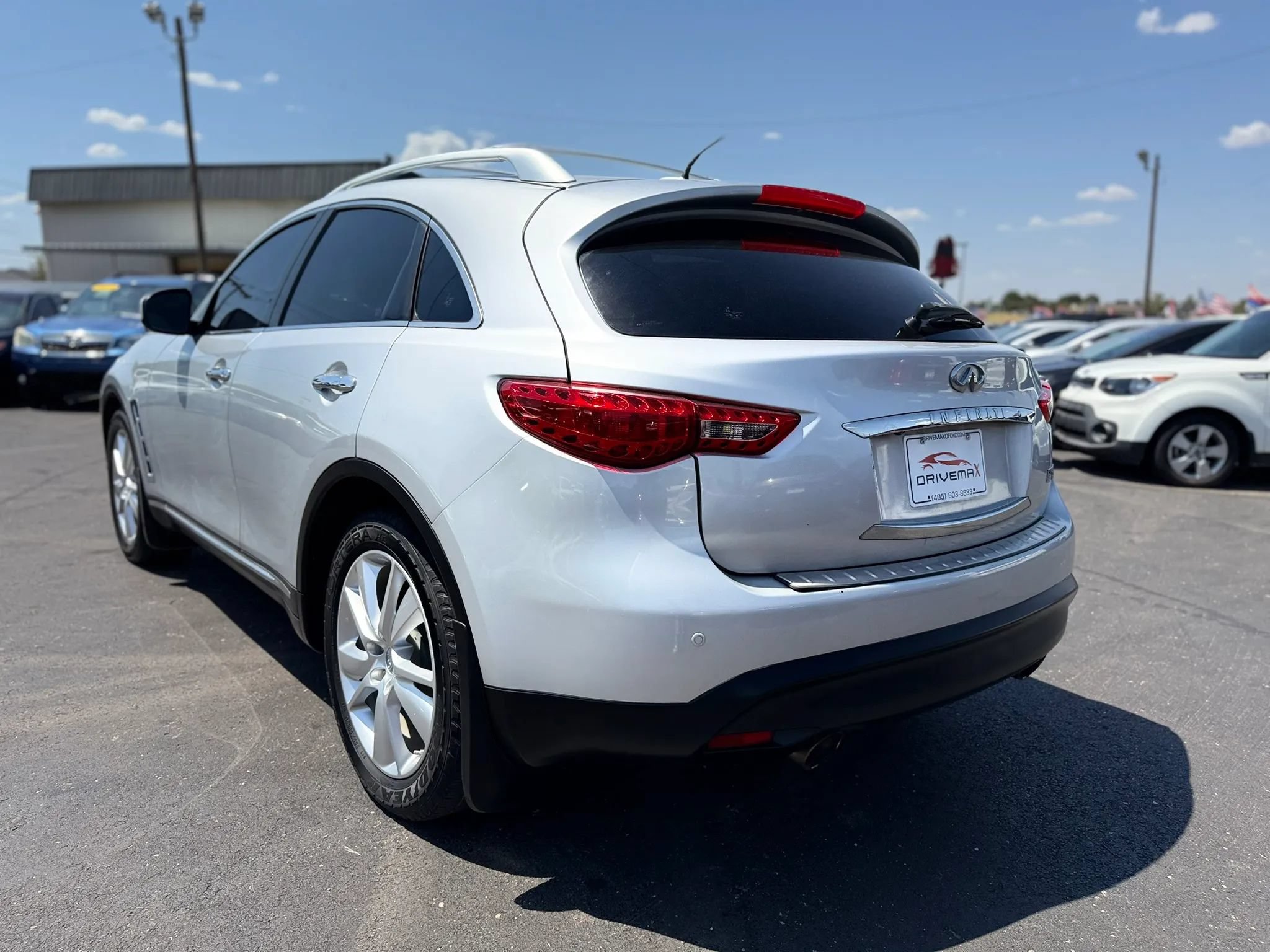 Used 2012 INFINITI FX35 2WD w/ Premium Pkg image 5