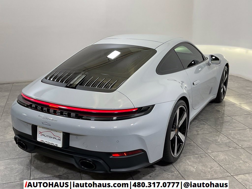 Used 2026 Porsche 911 Carrera w/ Premium Package RWD image 15