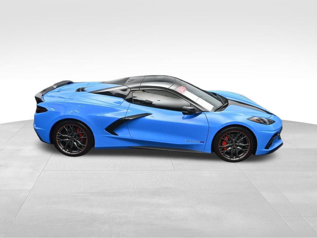 Used 2023 Chevrolet Corvette Stingray Premium Conv w/ Z51 Performance Package RWD image 37