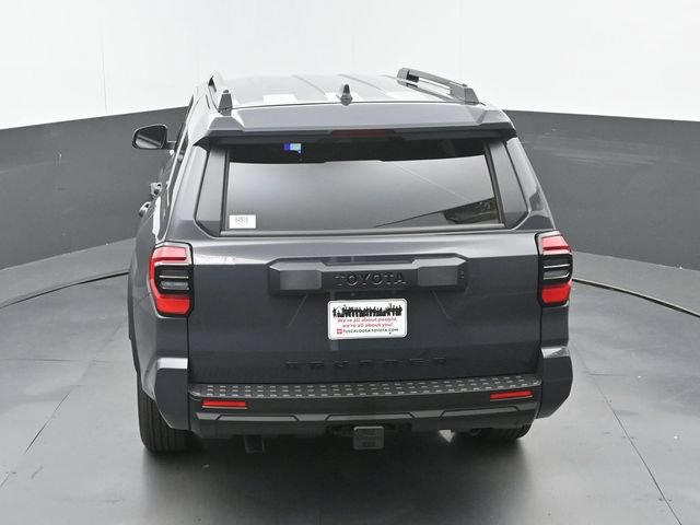 New 2026 Toyota 4Runner SR5 AWD/4WD image 28