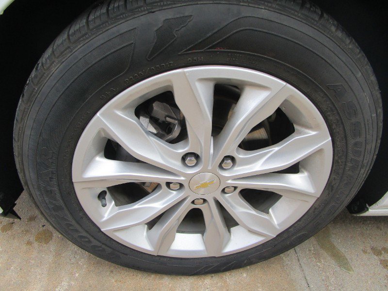 Used 2020 Chevrolet Malibu LT FWD image 7