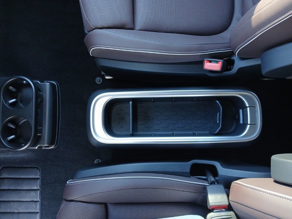 New 2025 Volkswagen ID. Buzz Pro S RWD image 25
