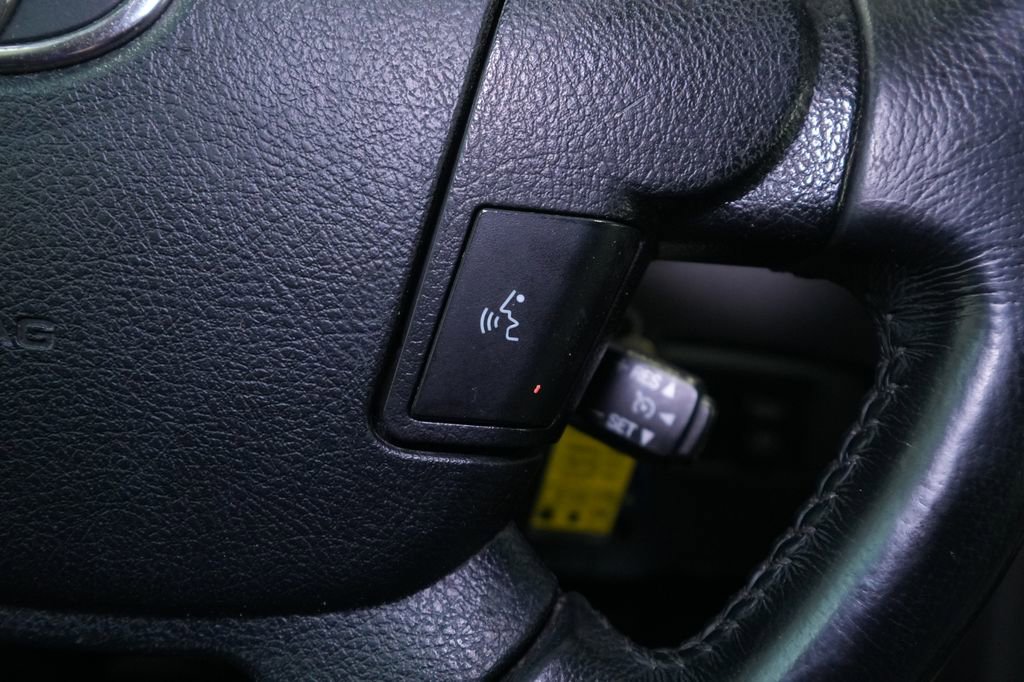 Used 2012 Toyota Tundra Limited w/ Memory Pkg image 36