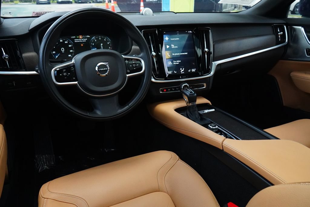 Used 2019 Volvo V90 T6 Cross Country AWD/4WD image 23