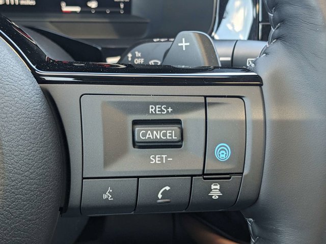 Certified 2024 Nissan Pathfinder Platinum w/ Cargo Package image 29