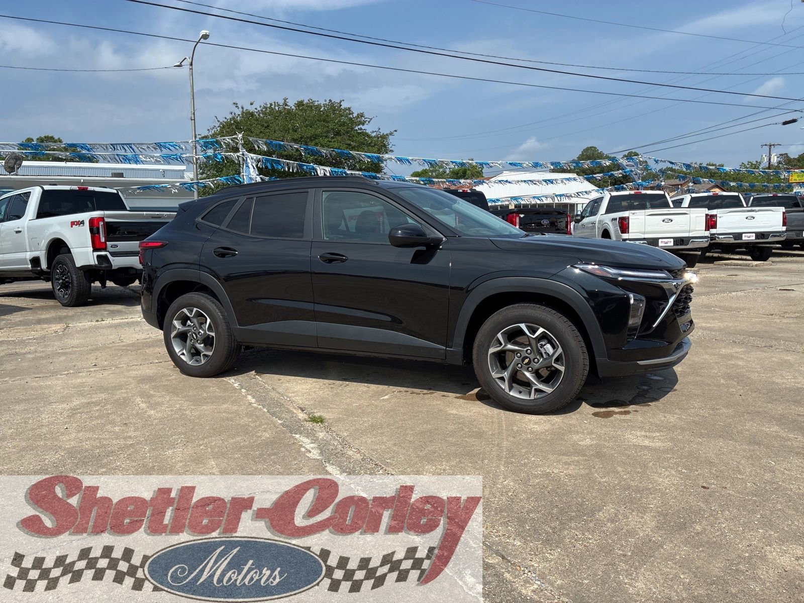 Used 2025 Chevrolet Trax LT