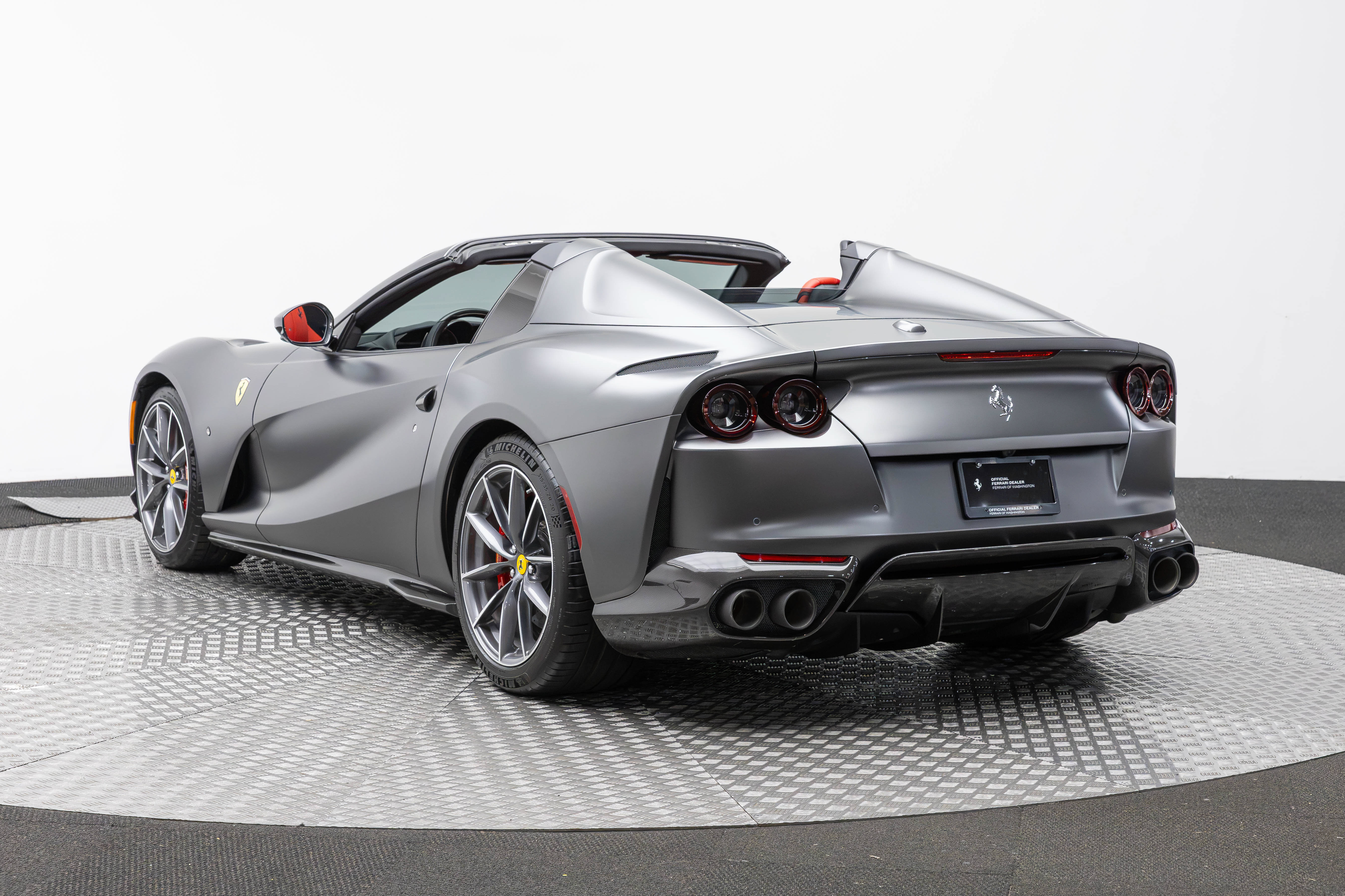 Certified 2023 Ferrari 812 GTS RWD image 3