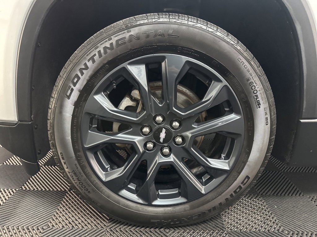 Used 2021 Chevrolet Traverse RS image 45