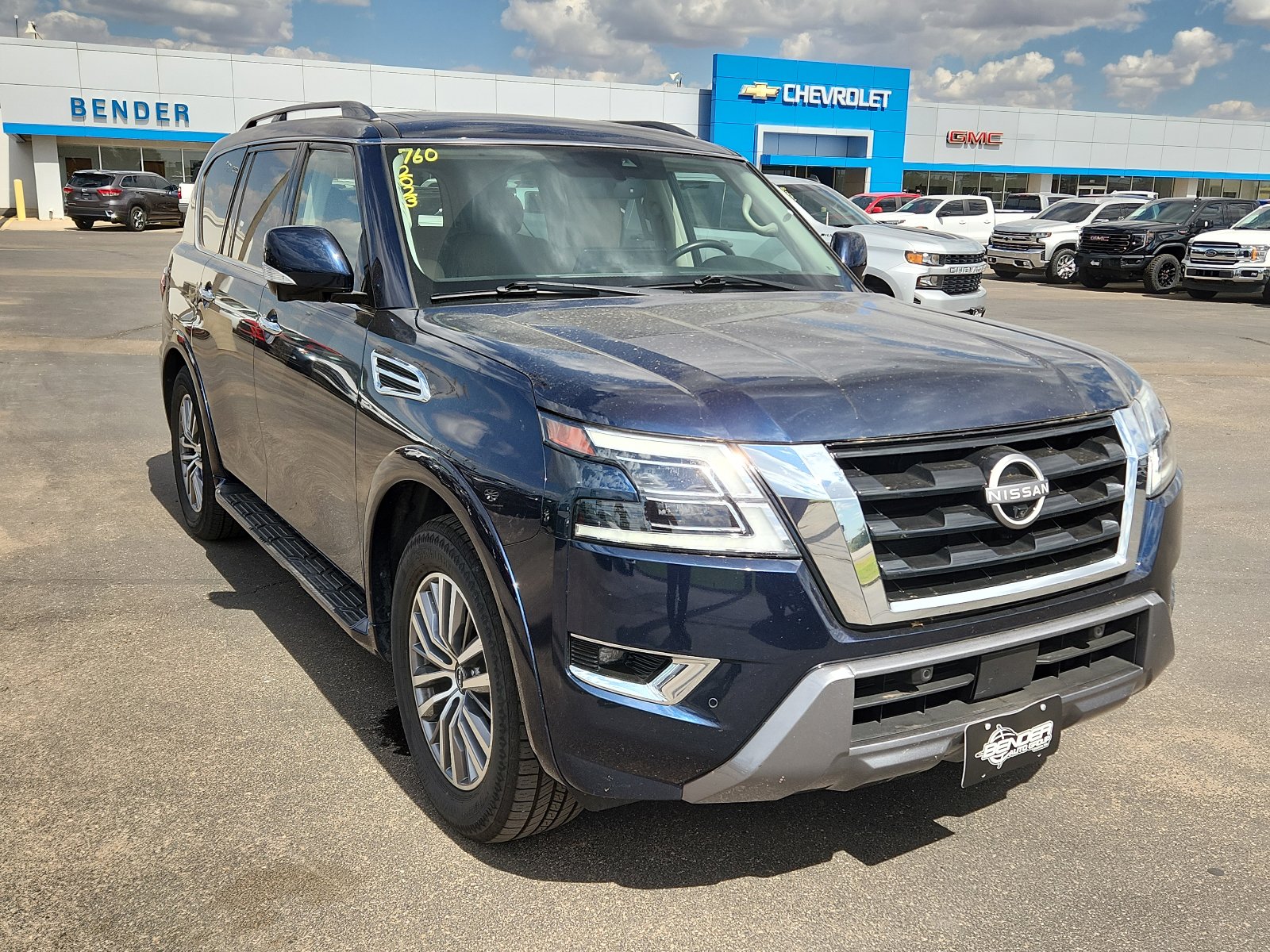 Used 2023 Nissan Armada SL w/ Captain's Chairs Package RWD image 6