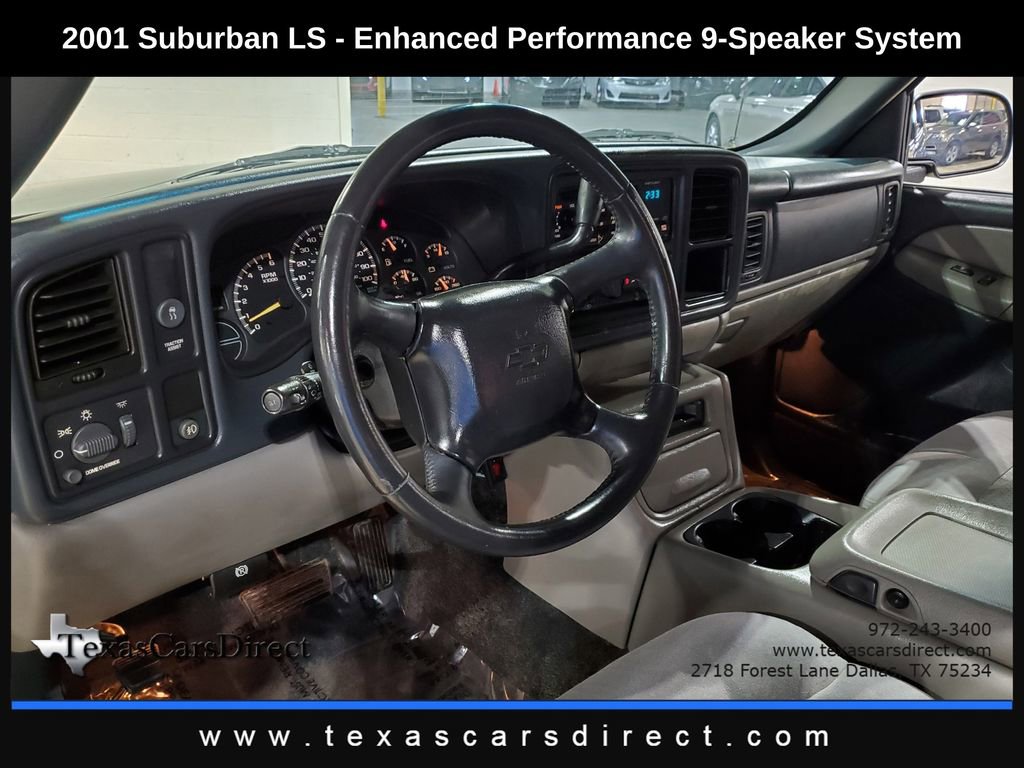 Used 2001 Chevrolet Suburban LS w/ LS Preferred Equipment Group image 7
