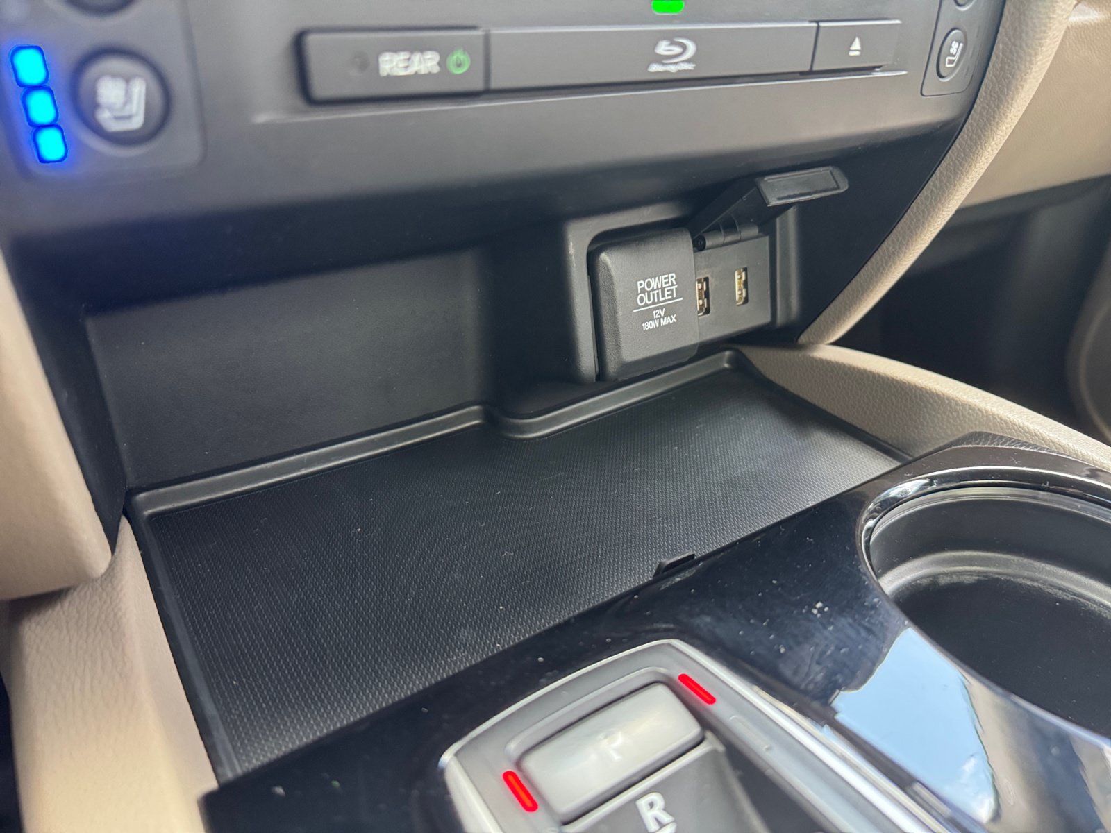 Used 2018 Honda Pilot Elite image 25