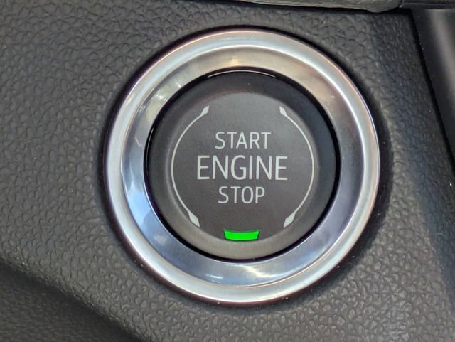 Used 2025 Cadillac CT4 V image 28