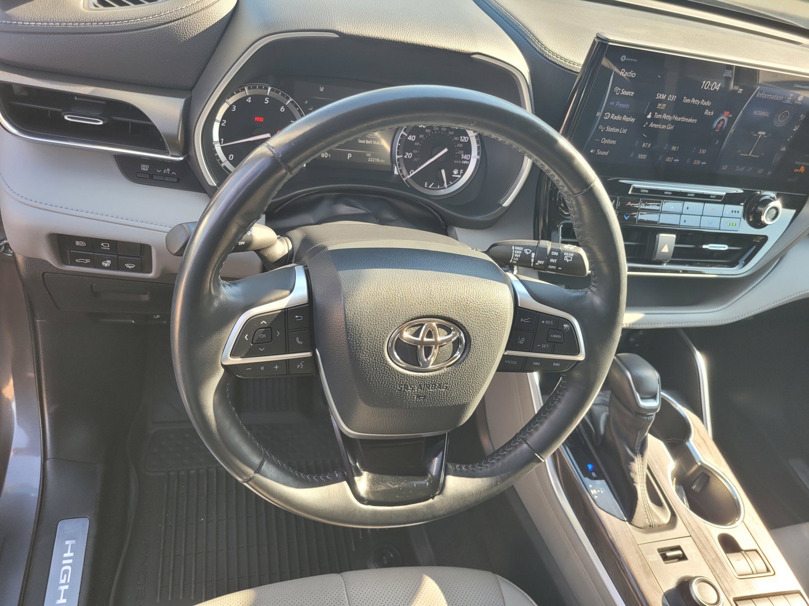 Used 2022 Toyota Highlander Limited AWD/4WD image 27
